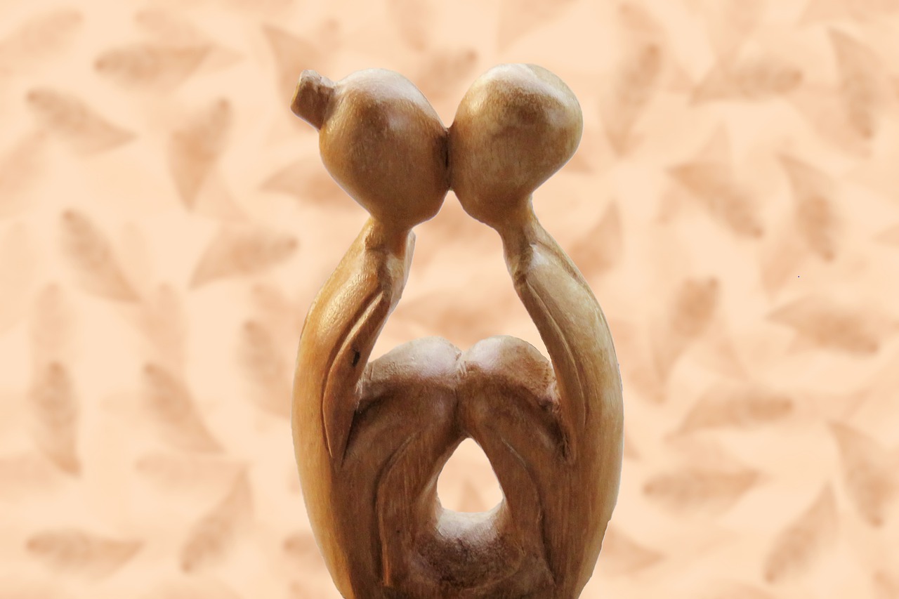 wooden figure, wooden statue, carved statue-6919363.jpg